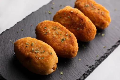 Vente de vraies croquettes réunionnaises à Saint-Denis, La Réunion, Saint-Denis, Délices des Tropiques